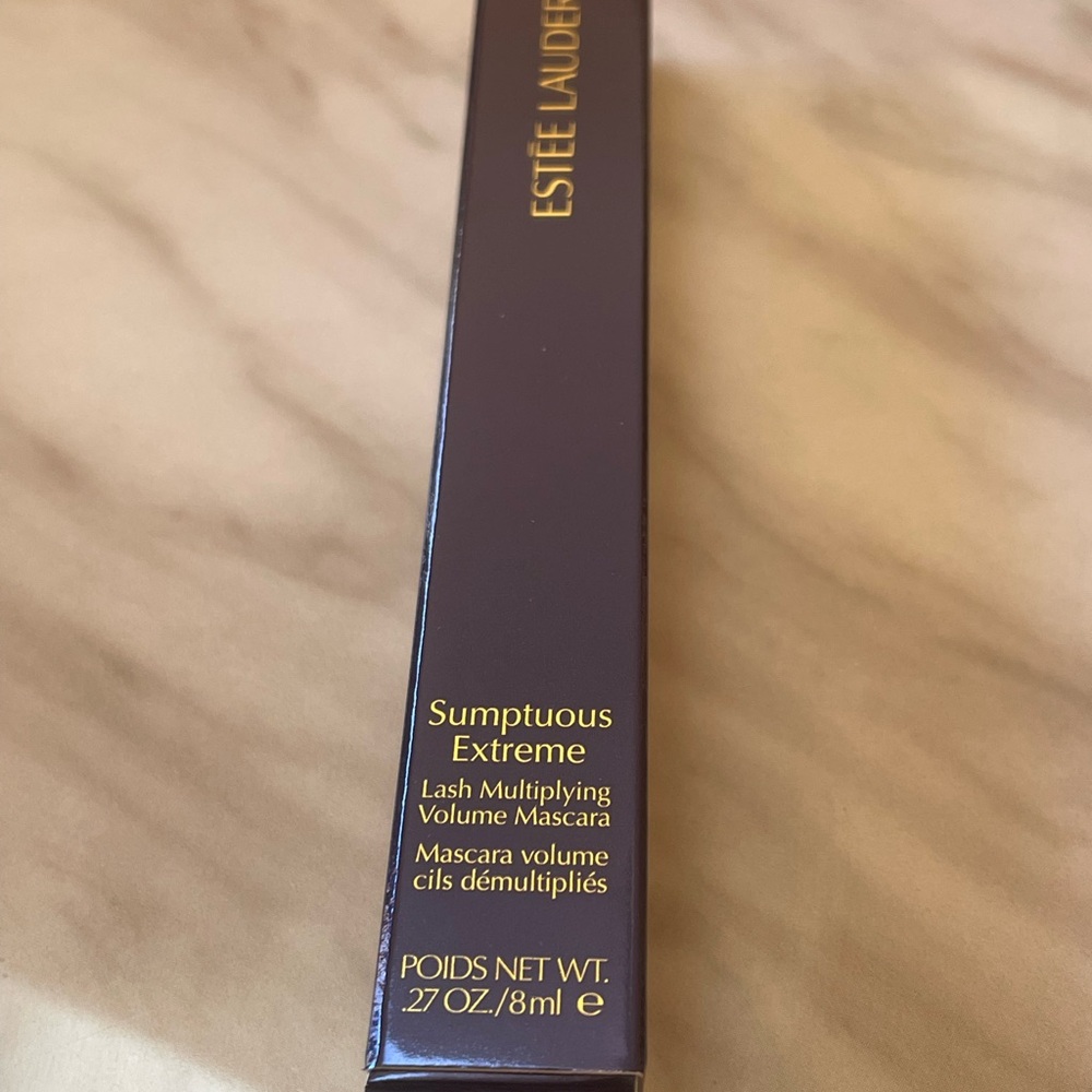NEW Estee Lauder Sumptuous Extreme Mascara
